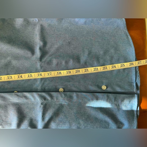 NWOT Leze the Label San Ramon Slim Shirt. Size S. Chambray. - Picture 8 of 10